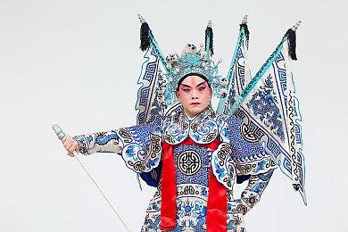 TGA：《穿越火线X》新预告 明年2月10日推出